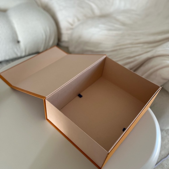 Louis Vuitton Magnetic Storage Bag Shopping Box - Picture 6 of 15